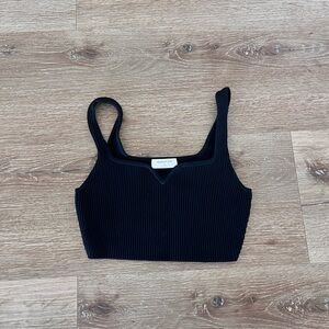 Aritzia babaton ribbed cropped tank!